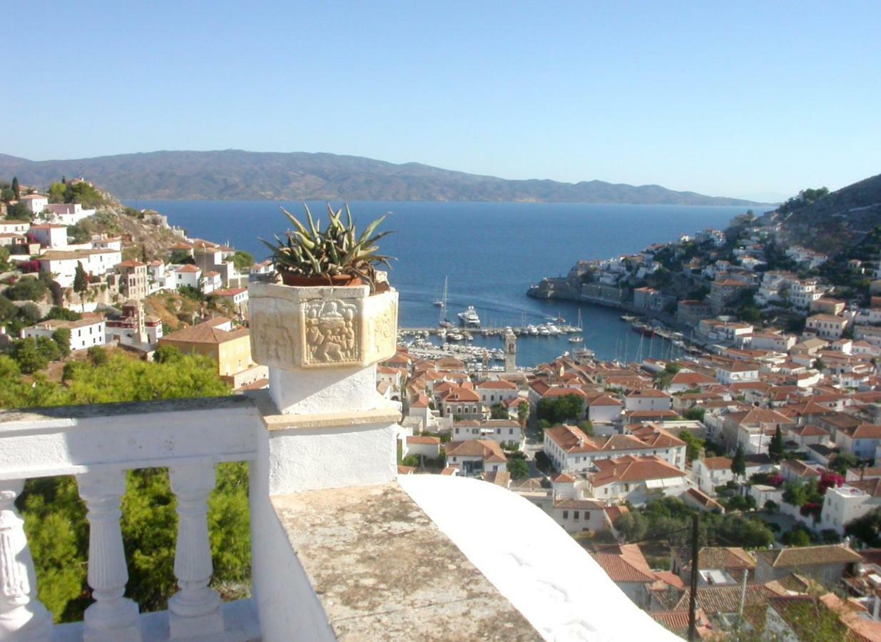 Rallou House Hydra Buitenkant foto