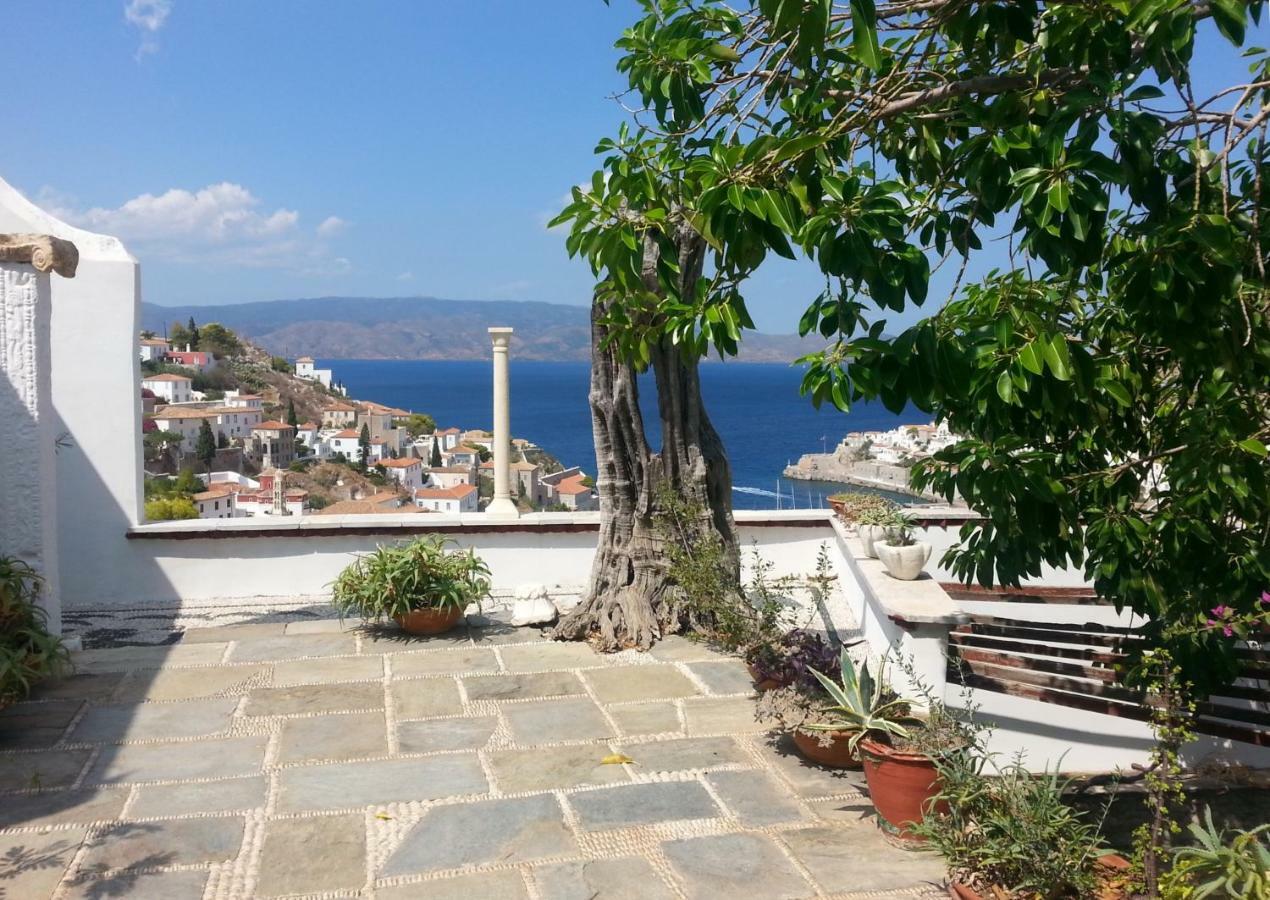Rallou House Hydra Buitenkant foto