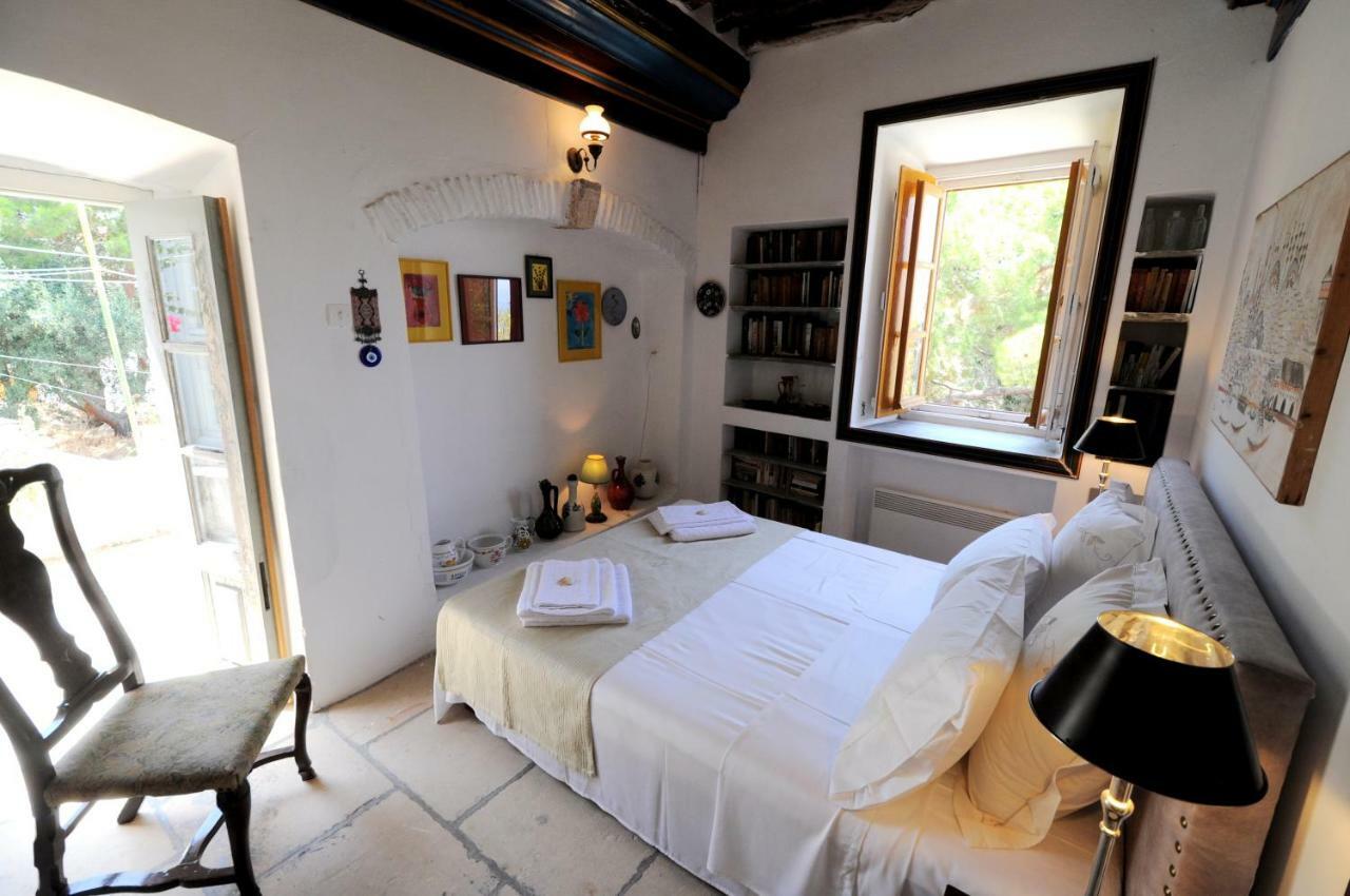 Rallou House Hydra Buitenkant foto