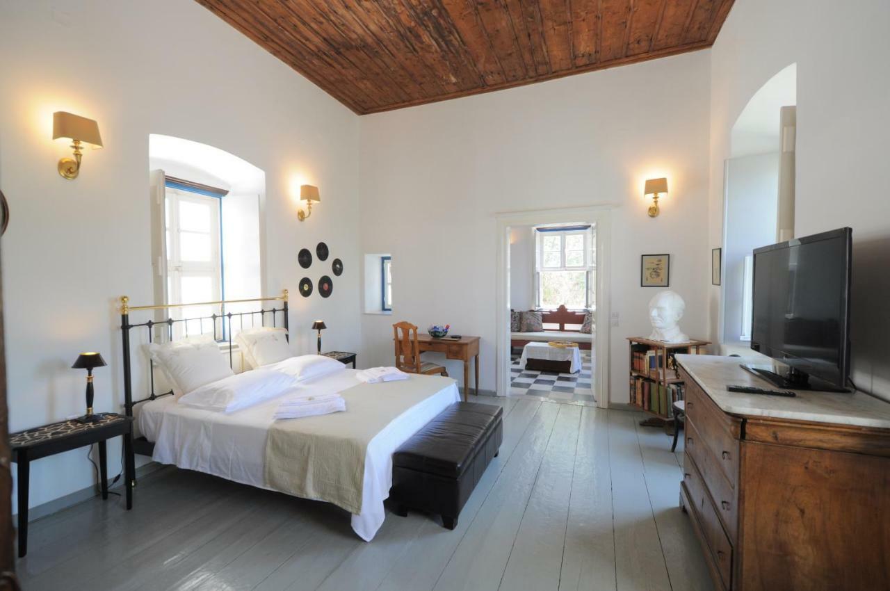 Rallou House Hydra Buitenkant foto